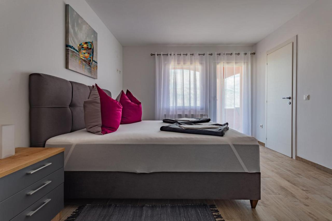 Kameni Put Apartman Ražanac Kültér fotó