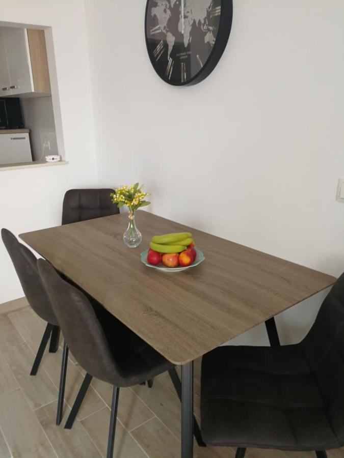 Kameni Put Apartman Ražanac Kültér fotó