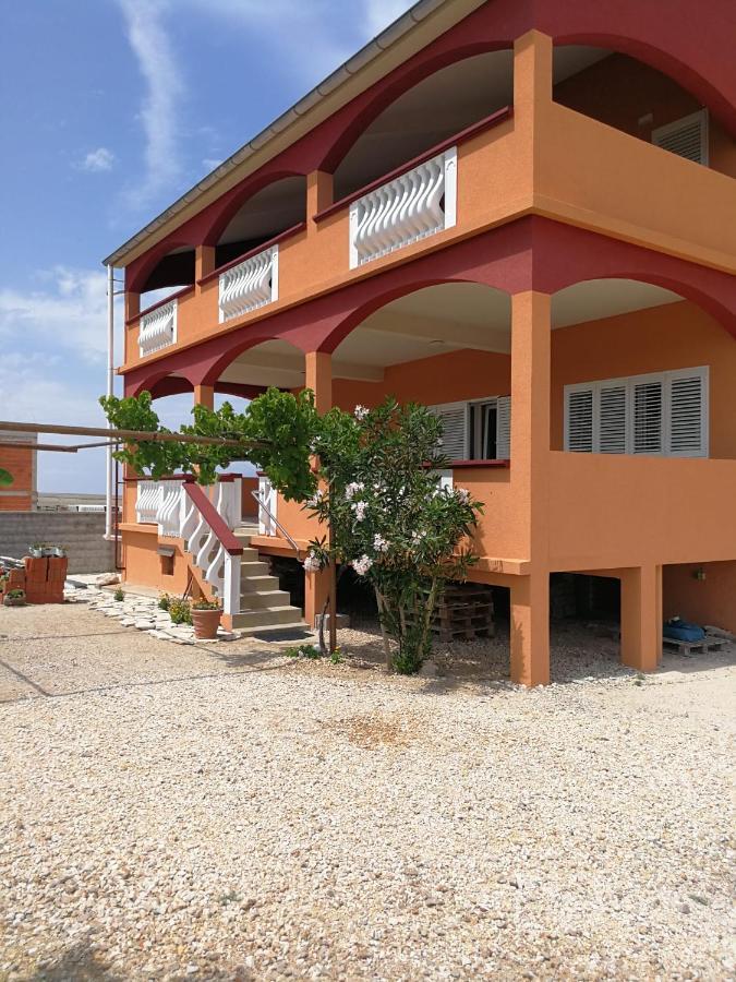 Kameni Put Apartman Ražanac Kültér fotó