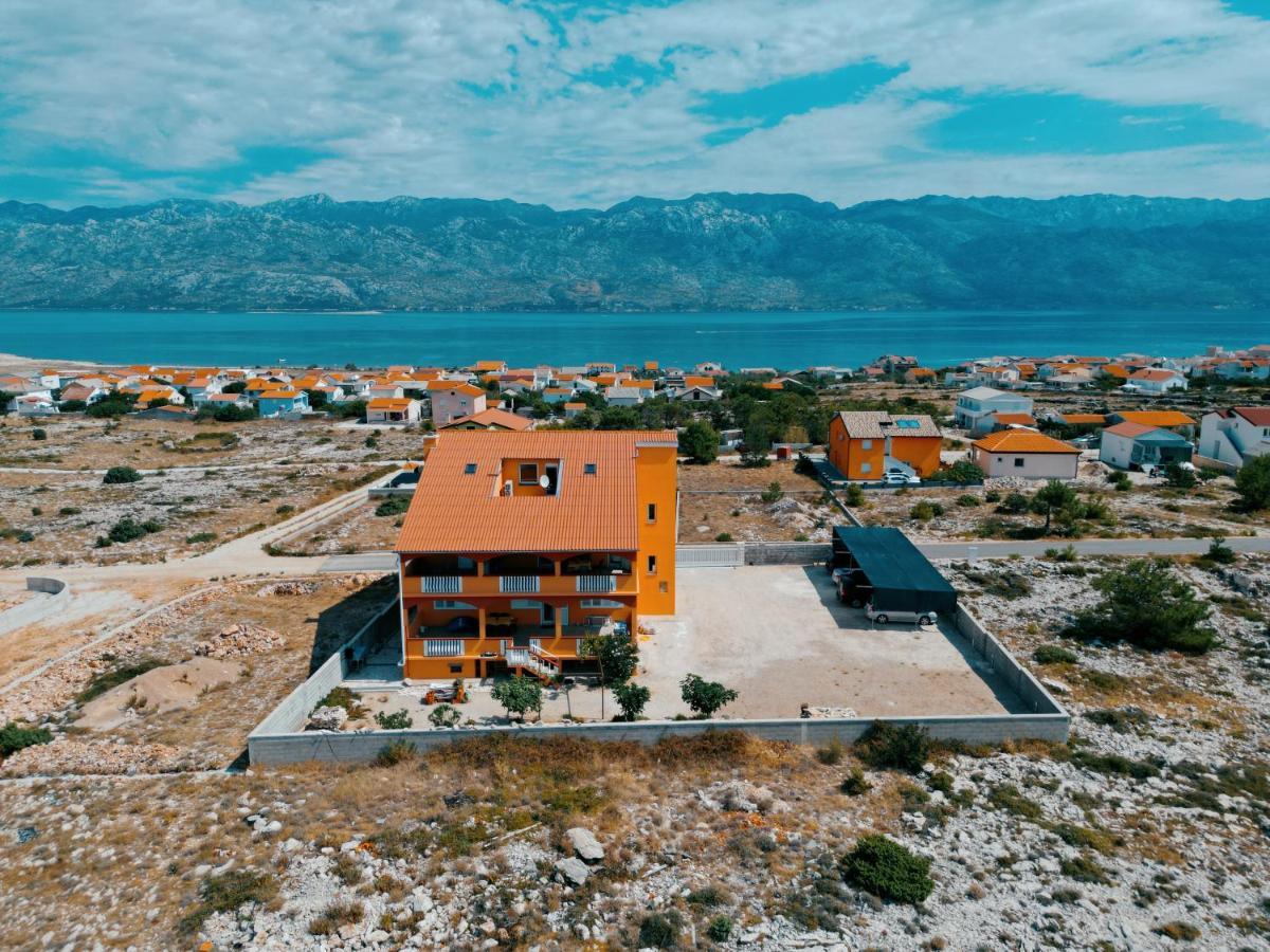 Kameni Put Apartman Ražanac Kültér fotó